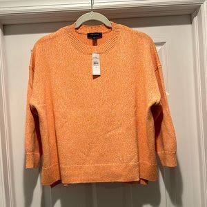 Ann Taylor women’s orange brand new sweater- size M